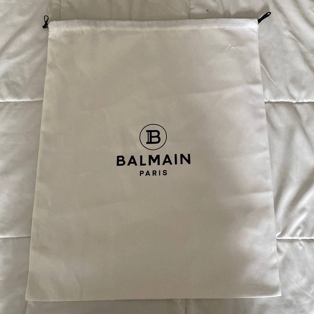 White large Balmain Paris dust bag. Authentic too.